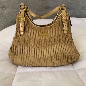 Authentic Coach Maggie Madison Purse